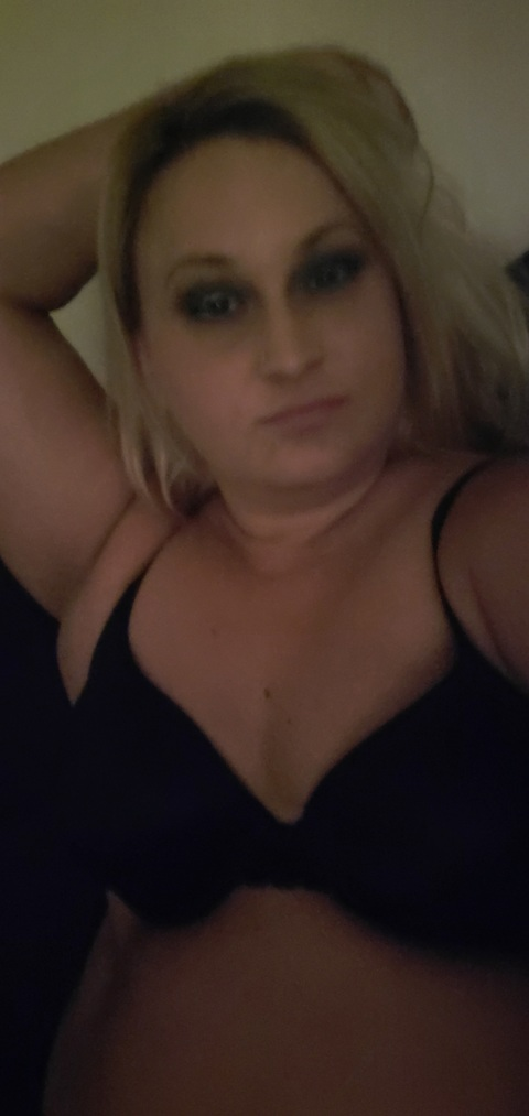 u154217485 OnlyFans - Free Access to 32 Videos & 49 Photos Onlyfans Free Access