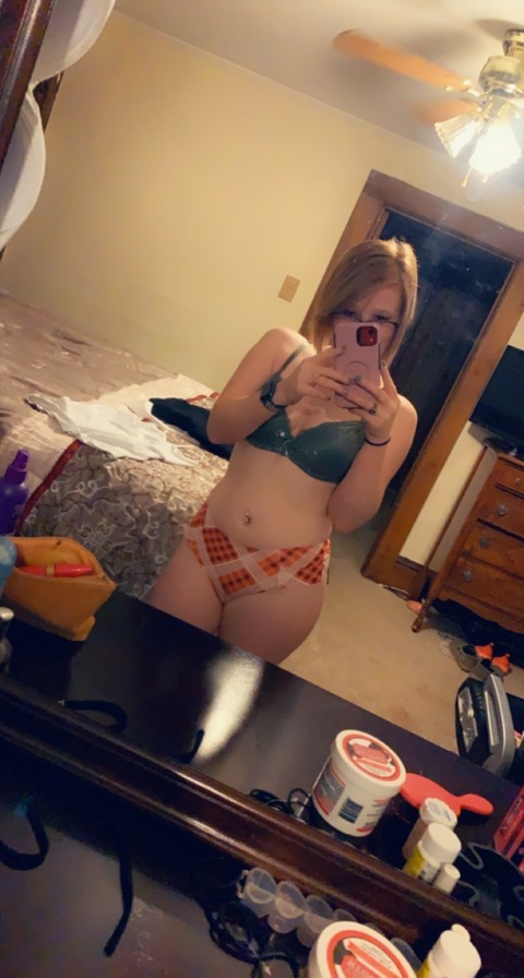 u155038510 OnlyFans - Free Access to 32 Videos & 87 Photos Onlyfans Free Access