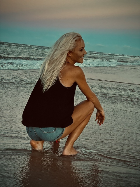 u156808766 OnlyFans - Free Access to 32 Videos & 49 Photos Onlyfans Free Access