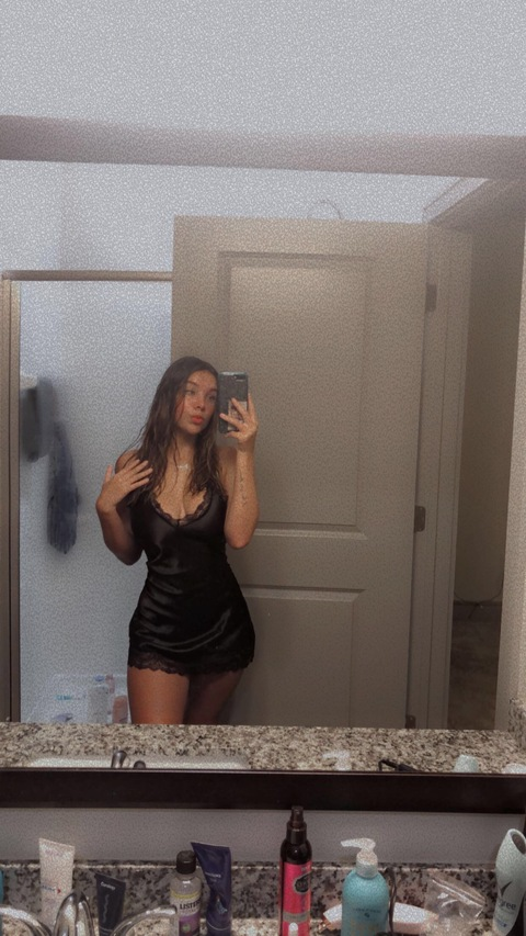 u157308380 OnlyFans - Free Access to 32 Videos & 49 Photos Onlyfans Free Access