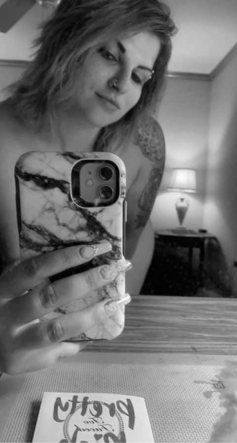 u160991932 OnlyFans - Free Access to 32 Videos & 49 Photos Onlyfans Free Access