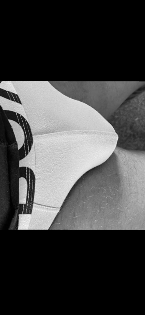 u163879462 OnlyFans - Free Access to 32 Videos & 49 Photos Onlyfans Free Access