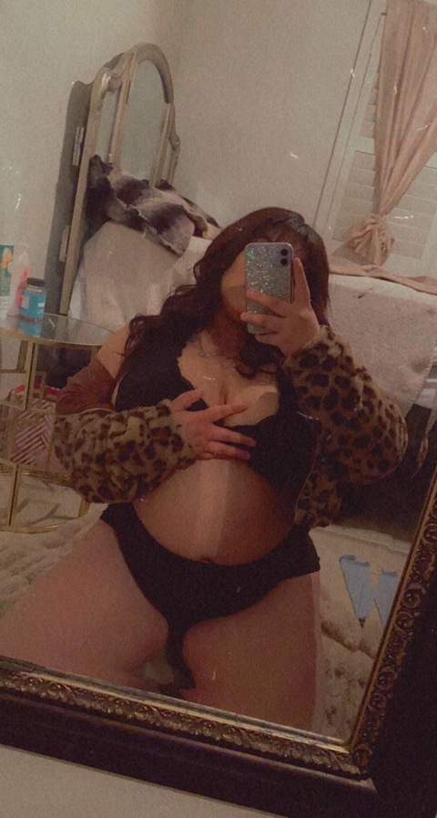 u165046373 OnlyFans - Free Access to 32 Videos & 49 Photos Onlyfans Free Access