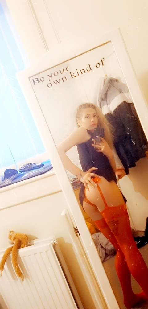 u172840691 OnlyFans - Free Access to 32 Videos & 49 Photos Onlyfans Free Access
