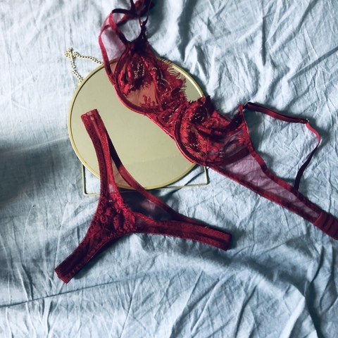 u172935611 OnlyFans - Free Access to 32 Videos & 49 Photos Onlyfans Free Access