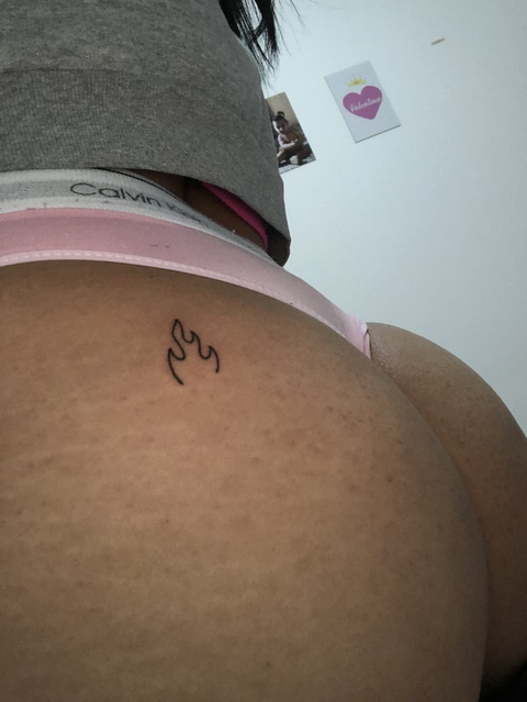 u177379807 OnlyFans - Free Access to 32 Videos & 49 Photos Onlyfans Free Access