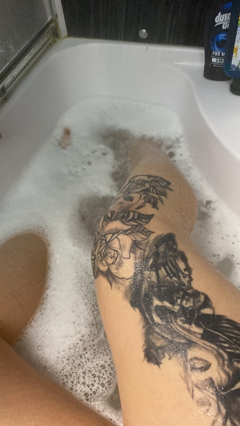 u188430246 OnlyFans - Free Access to 32 Videos & 49 Photos Onlyfans Free Access