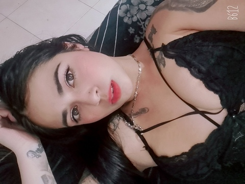 u192232216 OnlyFans - Free Access to 32 Videos & 49 Photos Onlyfans Free Access