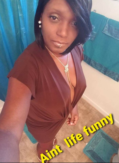u208594688 OnlyFans - Free Access to 32 Videos & 49 Photos Onlyfans Free Access