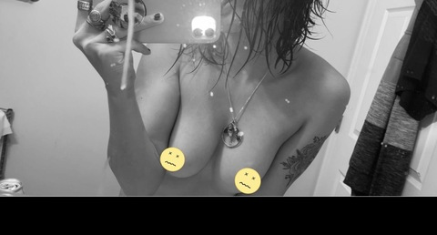 u209916643 OnlyFans - Free Access to 32 Videos & 49 Photos Onlyfans Free Access