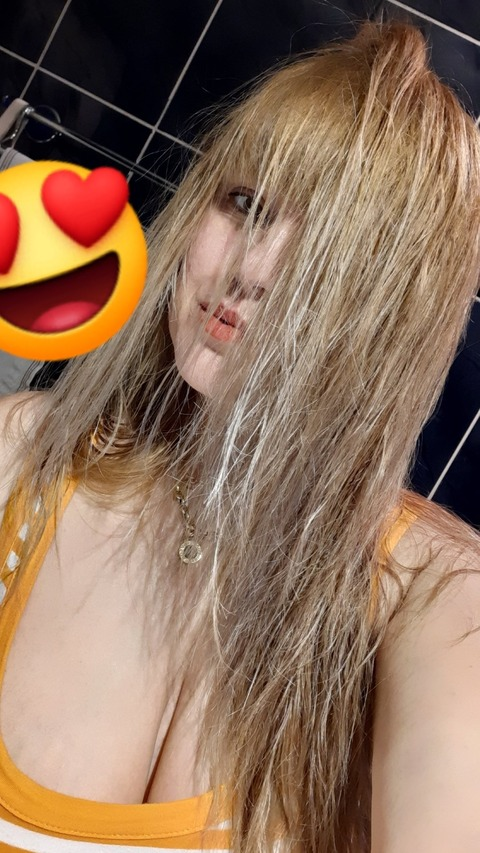 u212800256 OnlyFans - Free Access to 32 Videos & 49 Photos Onlyfans Free Access