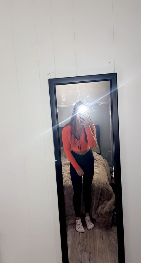 u213361994 OnlyFans - Free Access to 32 Videos & 49 Photos Onlyfans Free Access