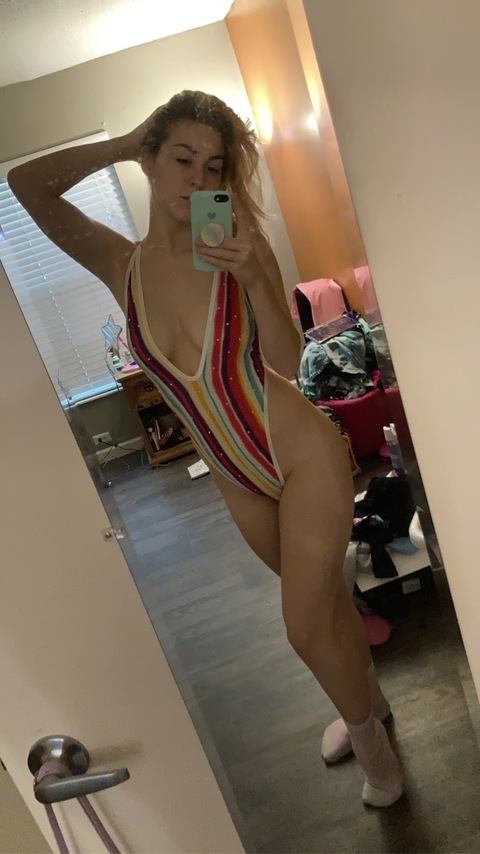 u219845088 OnlyFans - Free Access to 32 Videos & 418 Photos Onlyfans Free Access