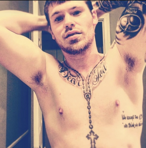 u22049142 OnlyFans - Free Access to 32 Videos & 49 Photos Onlyfans Free Access