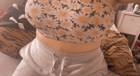 u225099319 OnlyFans - Free Access to 32 Videos & 49 Photos Onlyfans Free Access