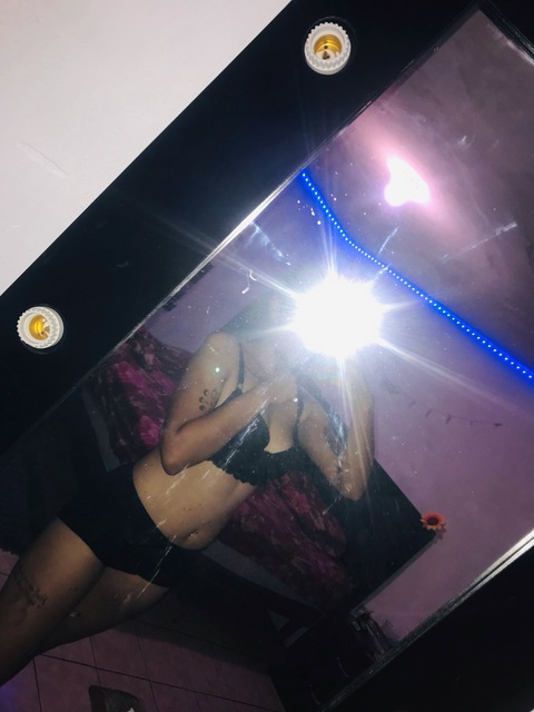 u230179425 OnlyFans - Free Access to 32 Videos & 49 Photos Onlyfans Free Access