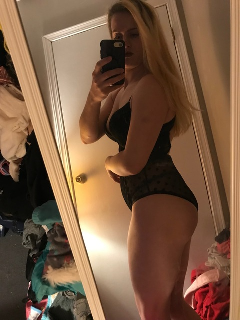 u231290016 OnlyFans - Free Access to 32 Videos & 49 Photos Onlyfans Free Access