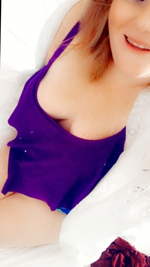 u233347818 OnlyFans - Free Access to 32 Videos & 49 Photos Onlyfans Free Access