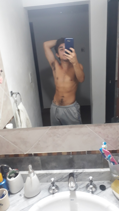 u24228726 OnlyFans - Free Access to 32 Videos & 49 Photos Onlyfans Free Access