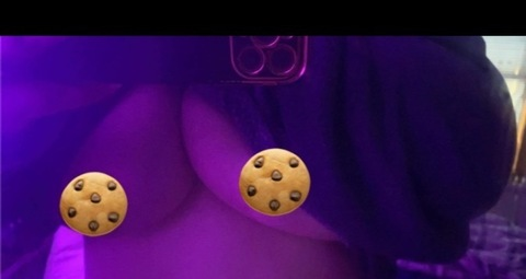 u243014630 OnlyFans - Free Access to 32 Videos & 49 Photos Onlyfans Free Access
