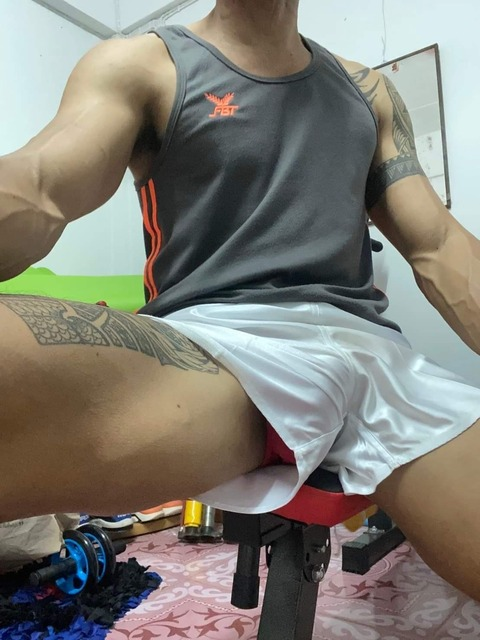 u246476180 OnlyFans - Free Access to 32 Videos & 72 Photos Onlyfans Free Access