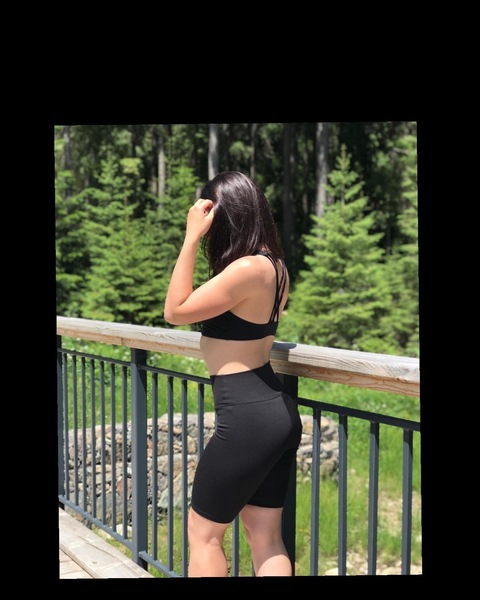 u252246610 OnlyFans - Free Access to 32 Videos & 49 Photos Onlyfans Free Access