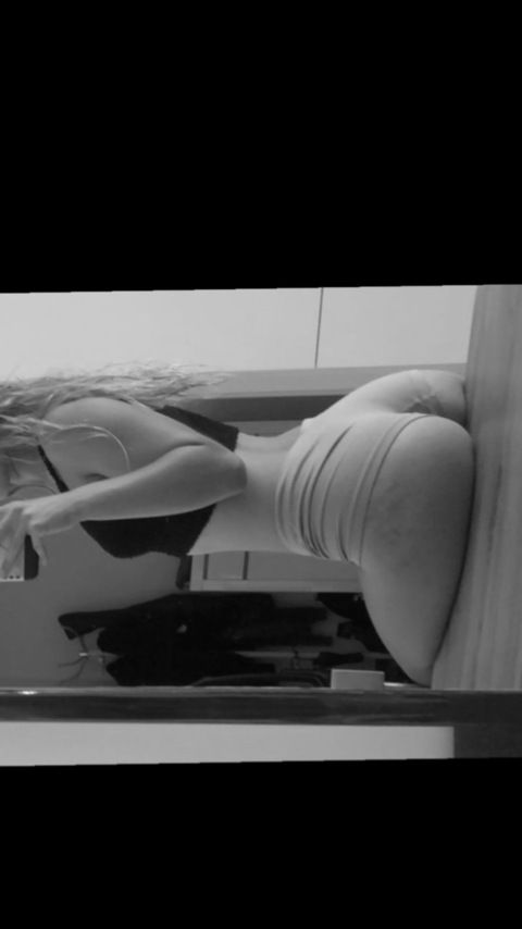 u253213905 OnlyFans - Free Access to 32 Videos & 50 Photos Onlyfans Free Access