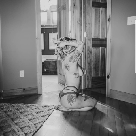 u257282616 OnlyFans - Free Access to 32 Videos & 49 Photos Onlyfans Free Access