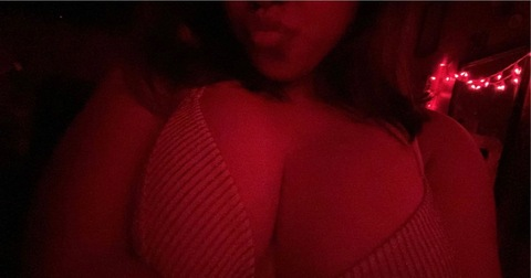 u262374397 OnlyFans - Free Access to 32 Videos & 49 Photos Onlyfans Free Access