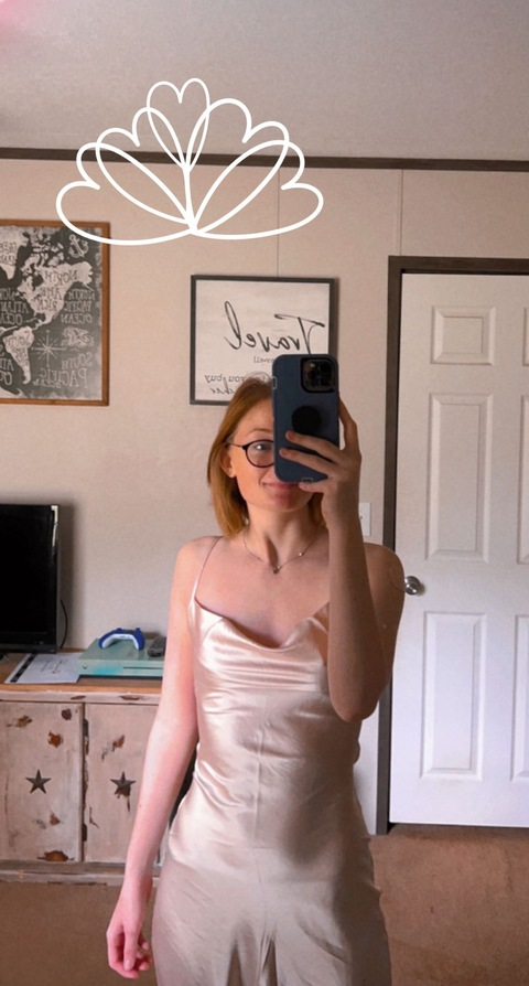 u267399403 OnlyFans - Free Access to 32 Videos & 49 Photos Onlyfans Free Access