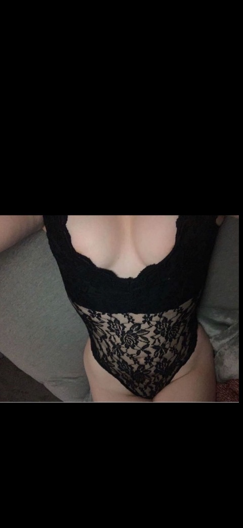 u281459116 OnlyFans - Free Access to 32 Videos & 49 Photos Onlyfans Free Access