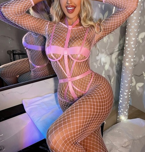 u3shine OnlyFans - Free Access to 32 Videos & 49 Photos Onlyfans Free Access