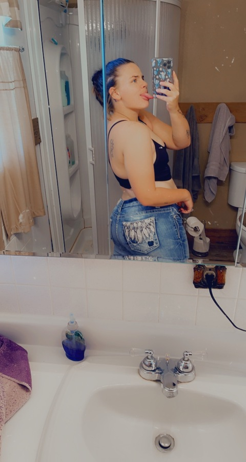 u44553980 OnlyFans - Free Access to 32 Videos & 139 Photos Onlyfans Free Access