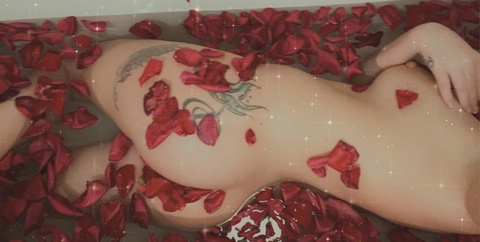 u51200897 OnlyFans - Free Access to 32 Videos & 49 Photos Onlyfans Free Access