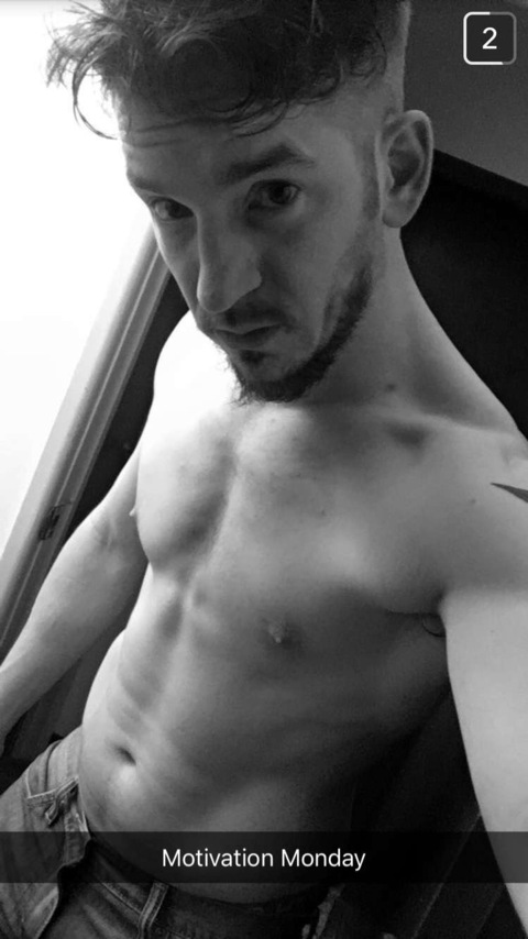 u61141033 OnlyFans - Free Access to 32 Videos & 49 Photos Onlyfans Free Access