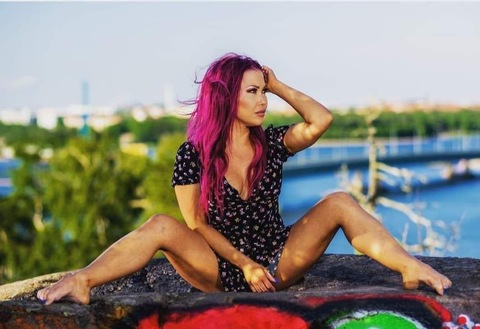 u71371398 OnlyFans - Free Access to 32 Videos & 49 Photos Onlyfans Free Access