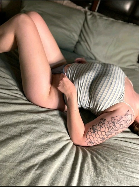 unlikelyharlot OnlyFans - Free Access to 32 Videos & 77 Photos Onlyfans Free Access