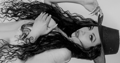 valeria_jade OnlyFans - Free Access to 32 Videos & 49 Photos Onlyfans Free Access