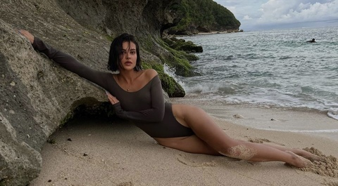 valerycrystalvip OnlyFans - Free Access to 32 Videos & 82 Photos Onlyfans Free Access