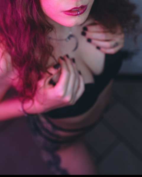 valish95 OnlyFans - Free Access to 32 Videos & 49 Photos Onlyfans Free Access