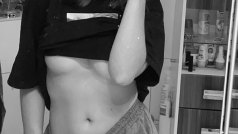 vibewithmichellee OnlyFans - Free Access to 32 Videos & 49 Photos Onlyfans Free Access
