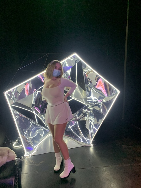 violetmoon_0 OnlyFans - Free Access to 32 Videos & 49 Photos Onlyfans Free Access