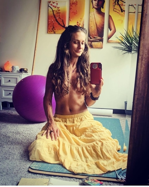 vivien_energy OnlyFans - Free Access to 32 Videos & 49 Photos Onlyfans Free Access