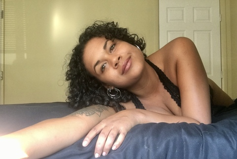 vlareina OnlyFans - Free Access to 32 Videos & 178 Photos Onlyfans Free Access