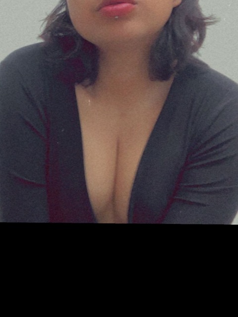 wettybel OnlyFans - Free Access to 32 Videos & 49 Photos Onlyfans Free Access