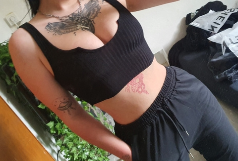 wiktoriawinchester OnlyFans - Free Access to 32 Videos & 49 Photos Onlyfans Free Access