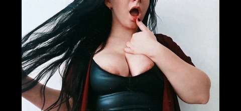 wildgirl.zh OnlyFans - Free Access to 32 Videos & 62 Photos Onlyfans Free Access