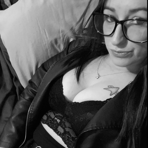 willowmars420 OnlyFans - Free Access to 32 Videos & 49 Photos Onlyfans Free Access