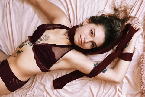 xbaby_bloomx OnlyFans - Free Access to 32 Videos & 97 Photos Onlyfans Free Access