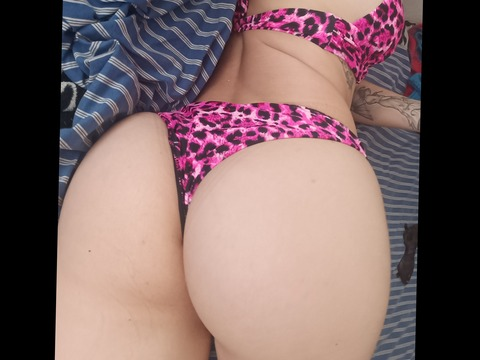 xoniraxeta OnlyFans - Free Access to 32 Videos & 49 Photos Onlyfans Free Access